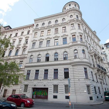 K+T Boardinghouse Hotel Bécs Kültér fotó