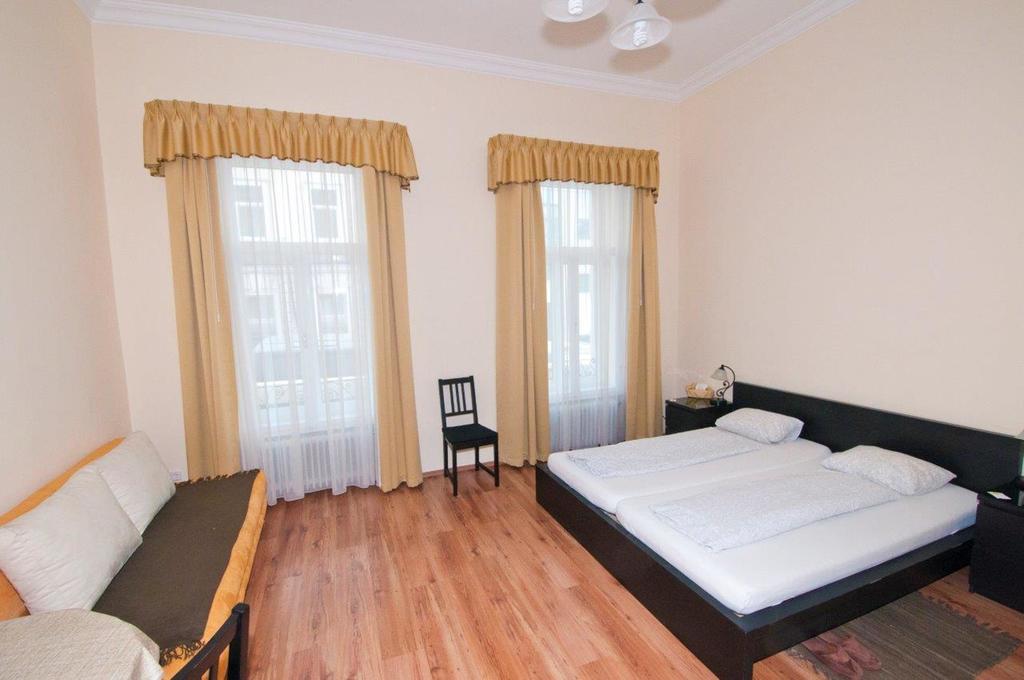 K+T Boardinghouse Hotel Bécs Szoba fotó